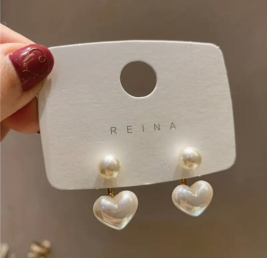 Heart Glow Pearl Earrings